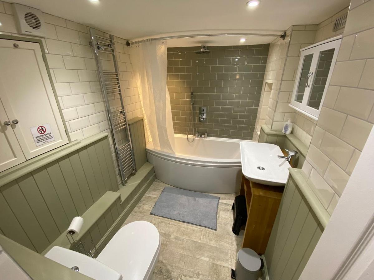 Westons Hideaway, 2 Bed, Free Parking, 6 Mins Walk To Beach, Exteriör bild
